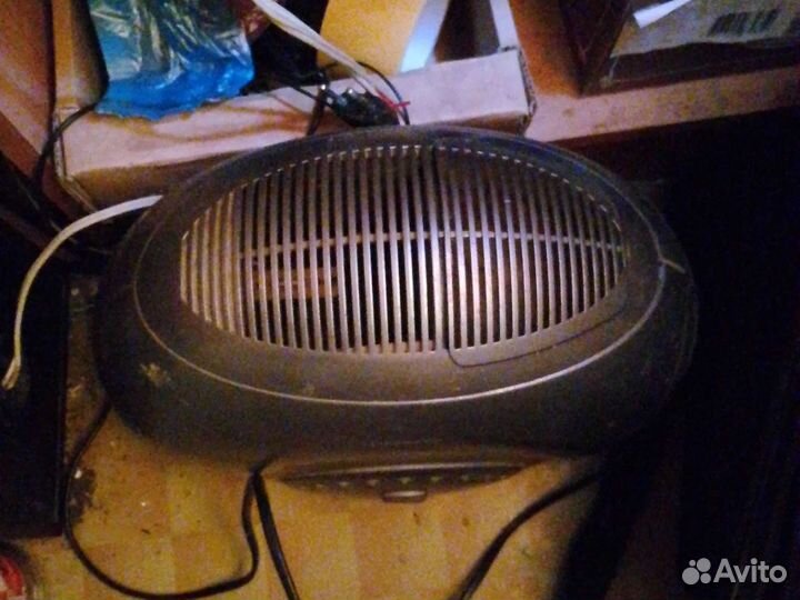 Ионизатор воздуха,очиститель и ароматизатор