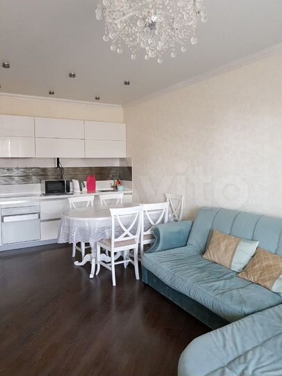 2-к. квартира, 87 м², 12/22 эт.