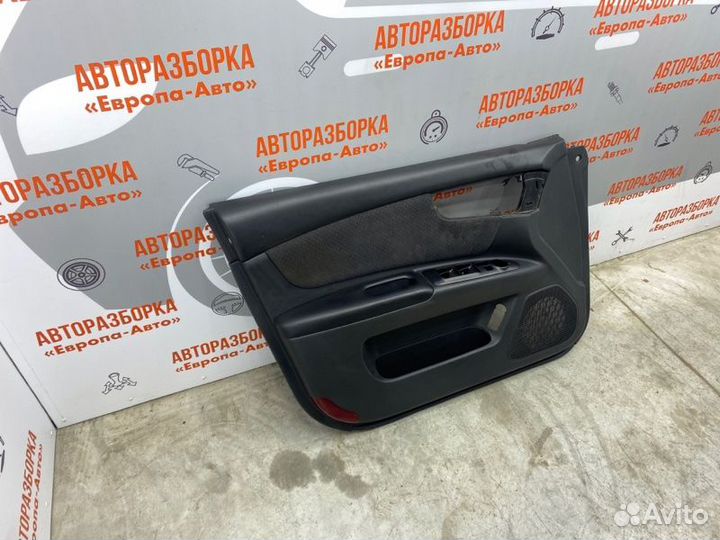 Обшивка двери передняя левая Kia Magentis 2 седан