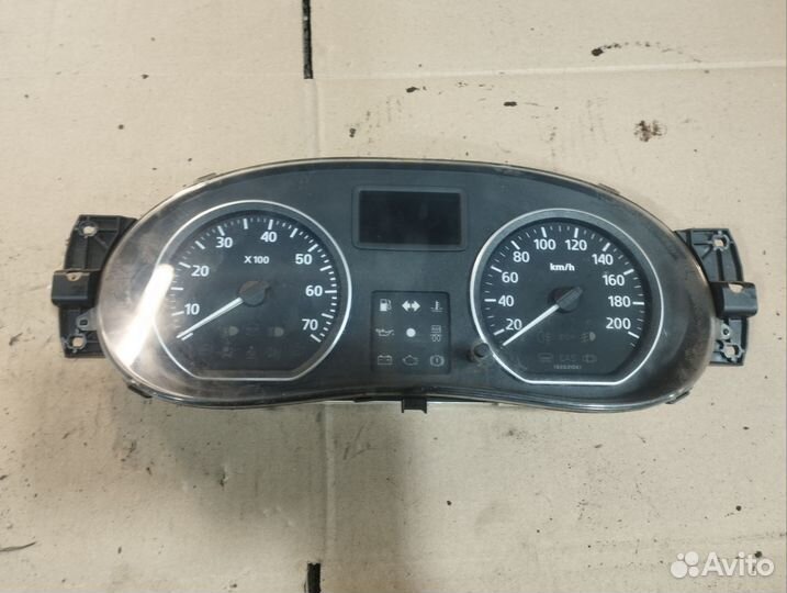 Щиток приборов Renault Sandero 1 Stepway