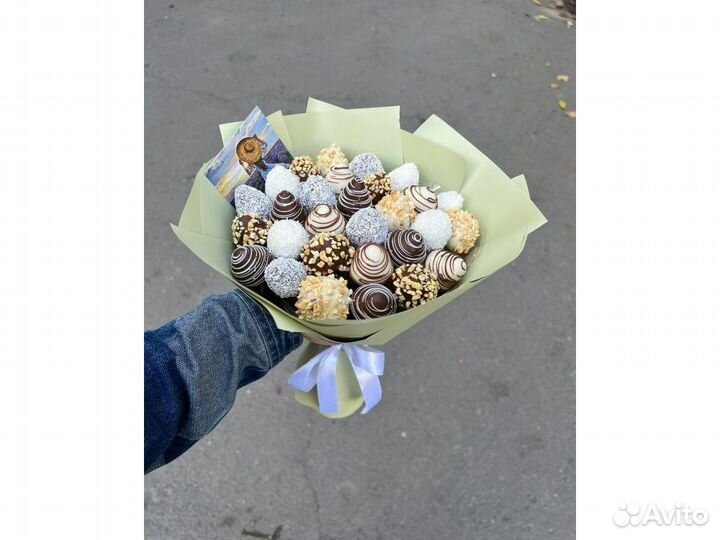 Клубника в шоколаде букеты KLL-6831