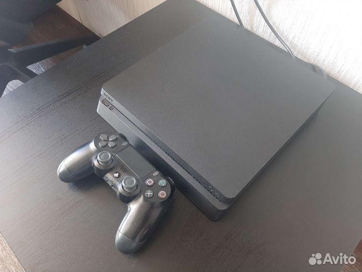 Sony PlayStation4 Slim