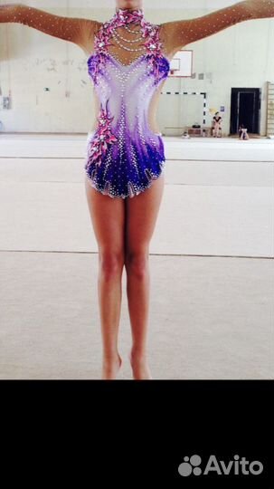 Костюмы для фигурного катания