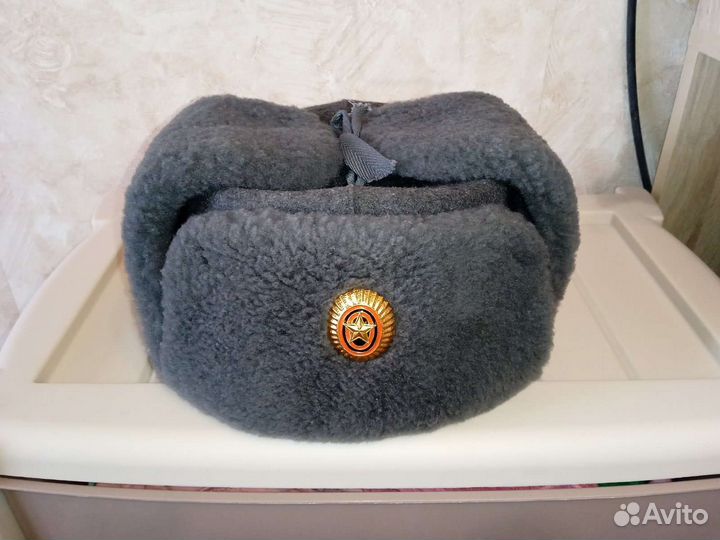 Мужская шапка