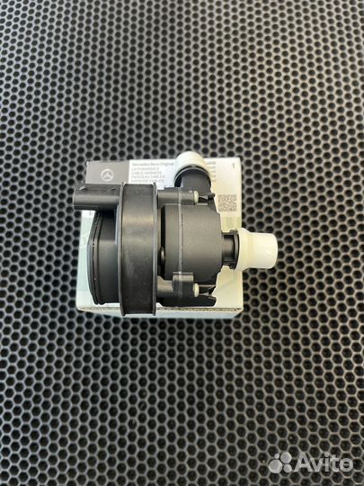 Насос системы охлаждения Mercedes A0005004386 помп