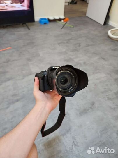 Зеркальный фотоаппарат Canon 500D