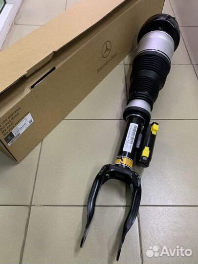 Стойка передняя правая Mercedes GLE C292 W166