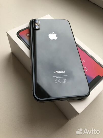 iPhone X, 64 ГБ