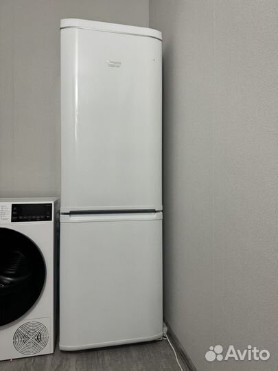 Холодильник hotpoint ariston бу