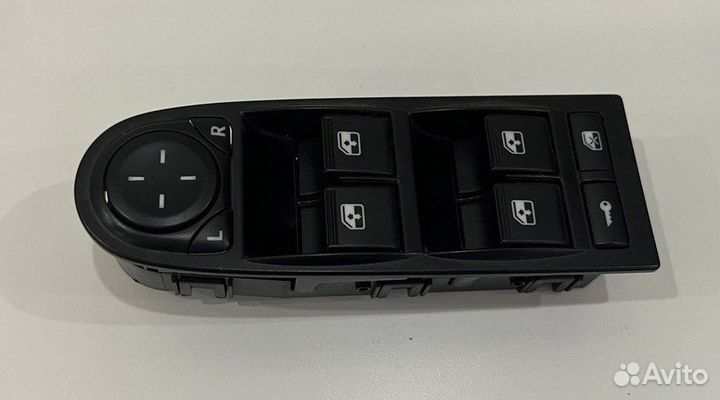 Блок управления стеклоподъемниками Калина, Гранта