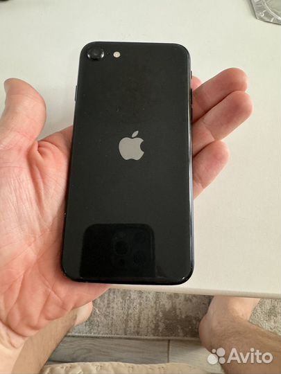 iPhone SE (2020), 128 ГБ