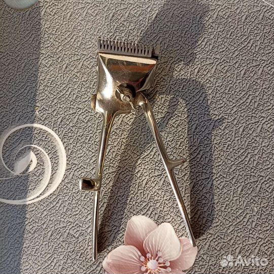 Машинка для стрижки волос ручная