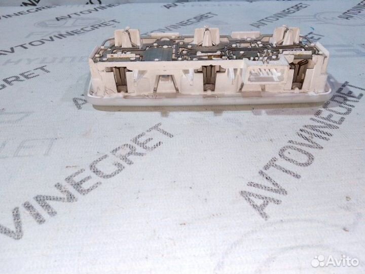 Плафон салонный Renault Fluence