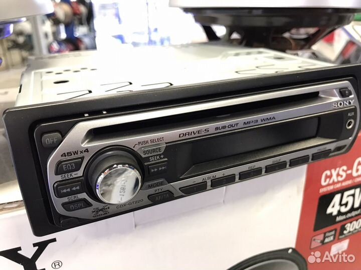 Магнитола Sony CDX-GT220+ акустика Sony