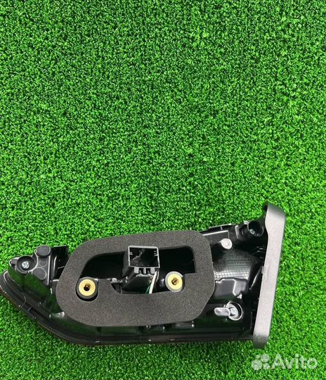 Фонарь левый Polo 6 (20+)