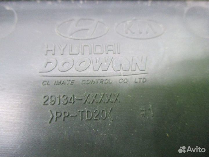 Воздуховод радиатора правый Hyundai Creta