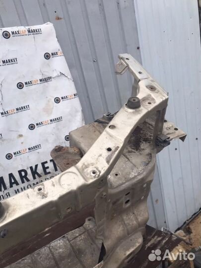 Передняя панель (телевизор) Hyundai Accent 2003