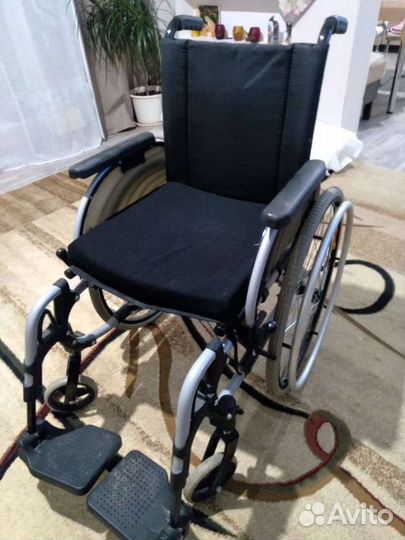 Коляска инвалидная