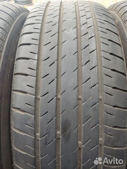 Bridgestone Dueler H/L 33 225/60 R18