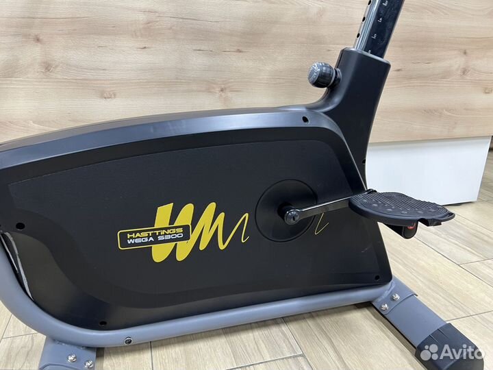 Велотренажер горизонтальный