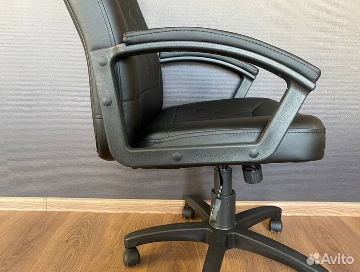 Компьютерное кресло от производителя