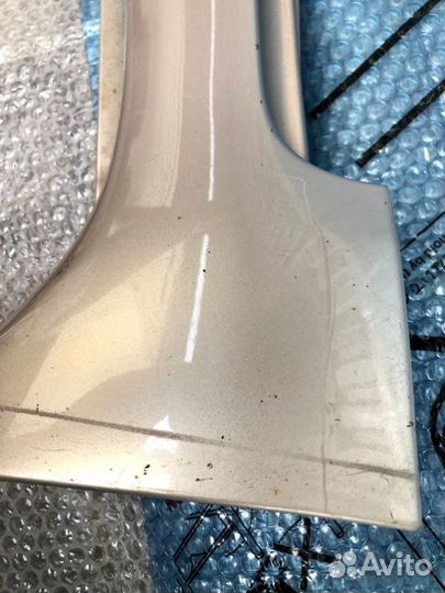 Накладка порога правая Toyota Land Cruiser 200