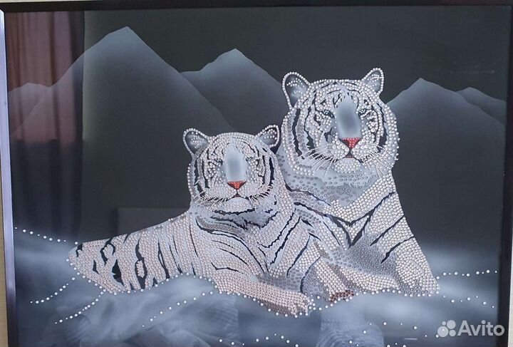 Картина из кристаллов Сваровский