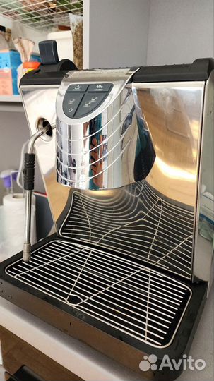 Nuova simonelli oscar II кофемашина