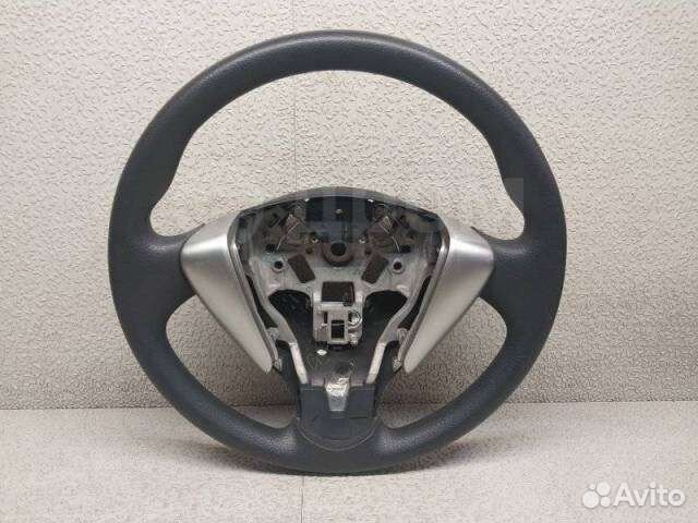 Руль nissan