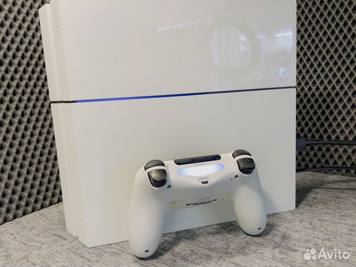 Игровая приставка Sony PlayStation4 White 500 Gb