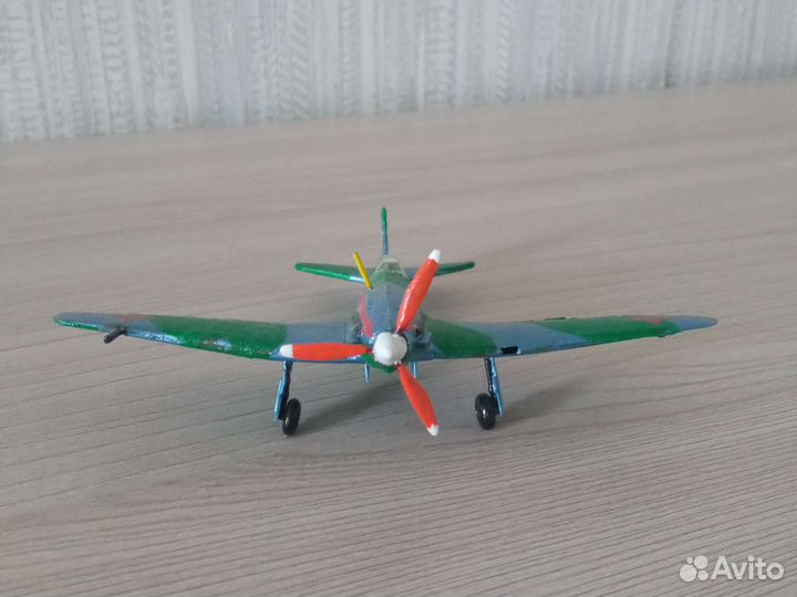 Самолет миг-3 (1:72)