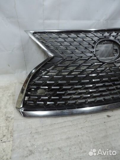 Решетка радиатора Lexus RX350 2019
