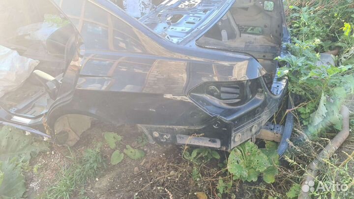 Задняя часть Mercedes-Benz w212 седан 2010