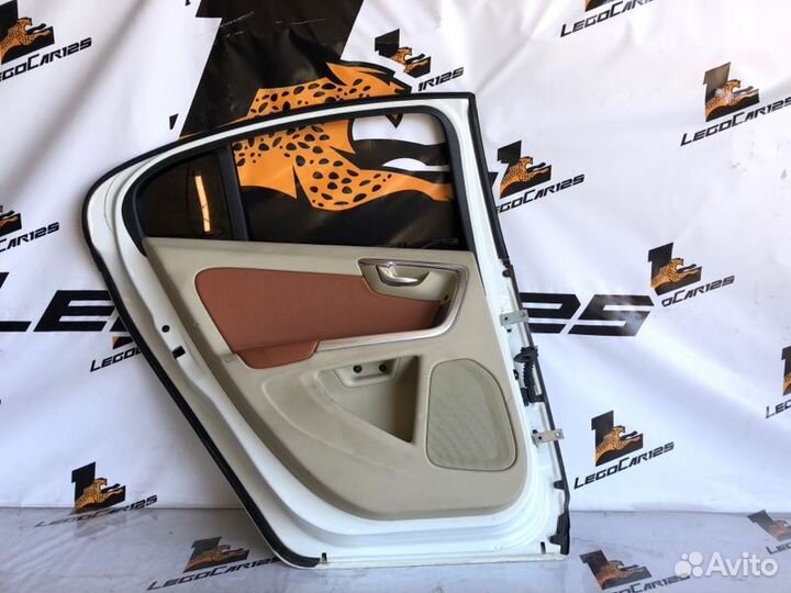 Дверь задняя левая Volvo S60 B5254T5 2011