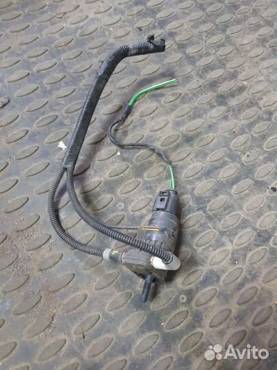 Насос стеклоомывателя VAG 1K6955651