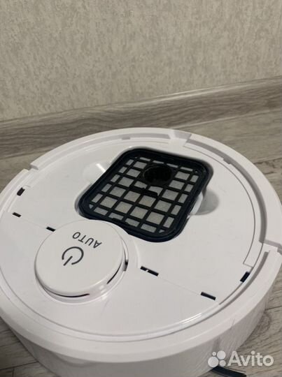 Робот пылесос новый