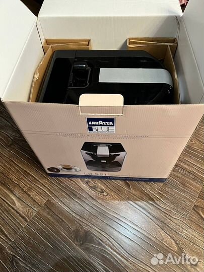 Капсульная кофемашина lavazza lb951