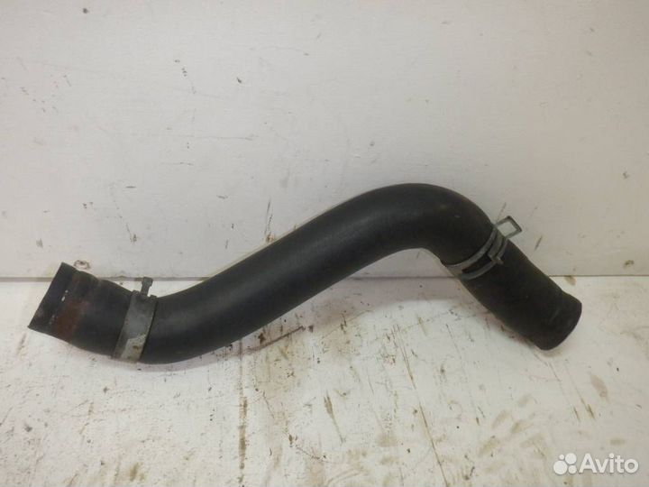 Патрубок системы охлаждения