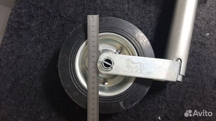Колесо подкатное для прицепа, в сборе