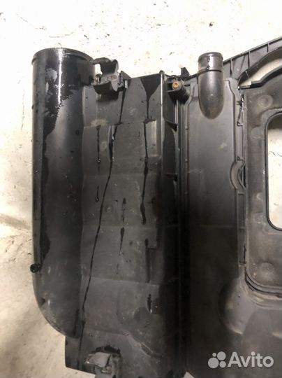 Крышка мотора М273, М272