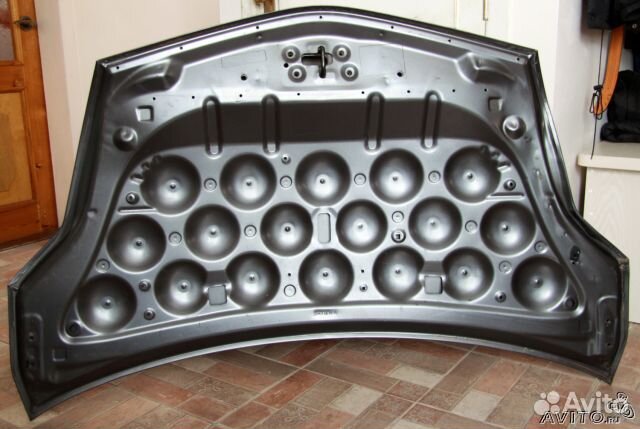 Фара правая и капот б/у на ToyotaPrius 06-09 г. в