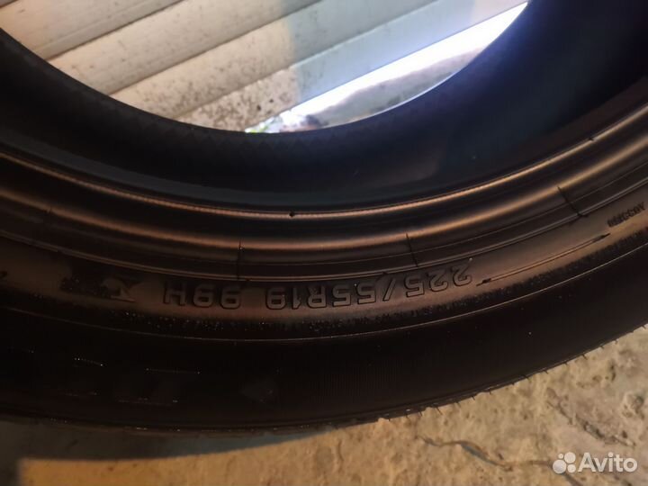 Dunlop Grandtrek ST30 225/55 R19 99H