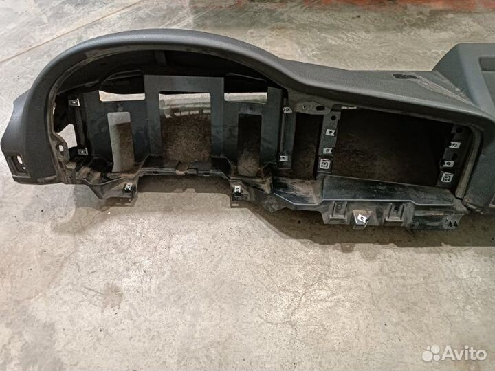 Накладка панели приборов верхняя Man Tgx