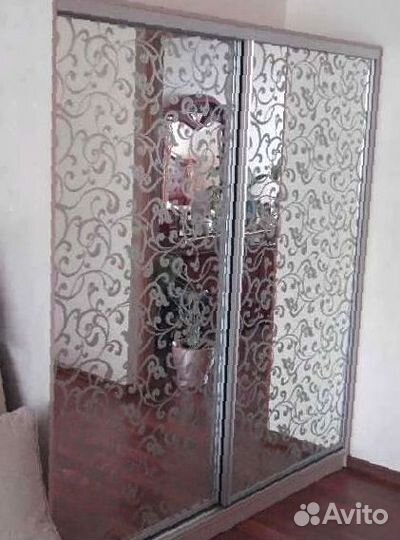 Черное зеркало на заказ