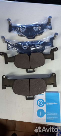 Колодки тормозные передние Audi A4 A6 A7 Q5 TT