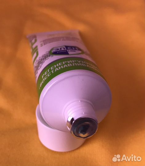 Крем для ухода за кожей рук и лица