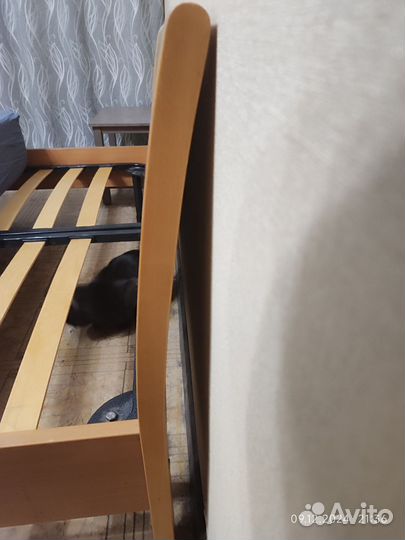 Кровать двухспальная 160 200 деревянная