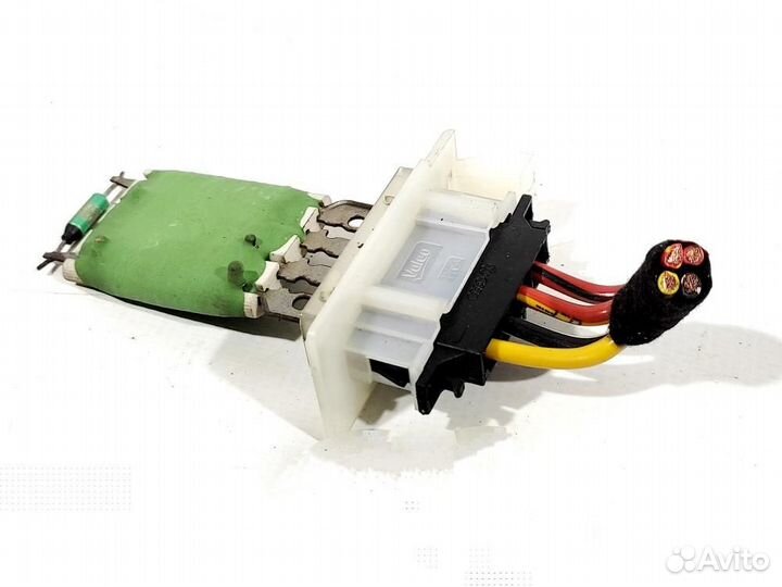 Резистор печки (ЁЖ) VW Golf VI (2008-2013)