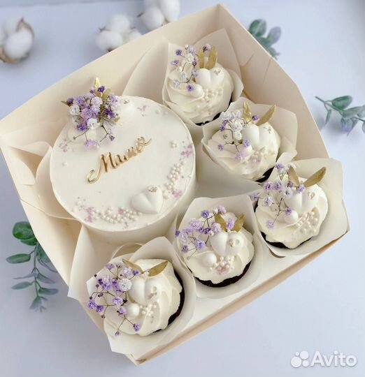 Набор Бенто торт + Капкейки