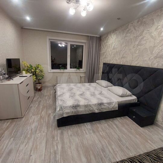 1-к. квартира, 35 м², 14/17 эт.